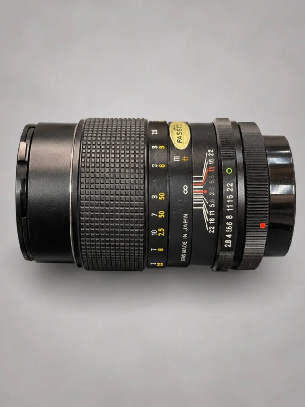 Vintage Asanuma Auto-Tele 135mm f/2.8 Camera Lens Japan w/ Case & Canon Caps